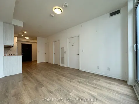 36 Forest Manor Road Toronto ON M2J 1M5