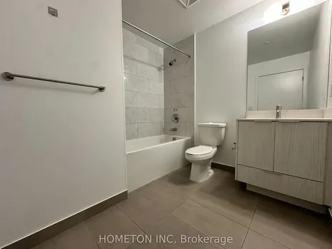 36 Forest Manor Road Toronto ON M2J 1M5