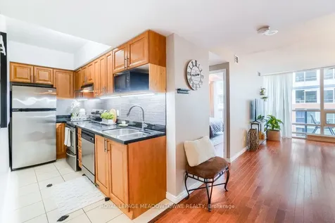 263 Wellington Street W Toronto ON M5V 3E6