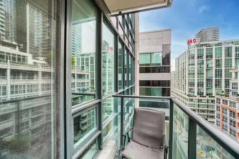 263 Wellington Street W Toronto ON M5V 3E6
