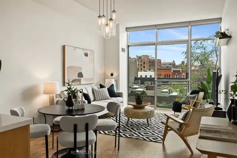 388 Richmond Street W Toronto ON M5V 3P1