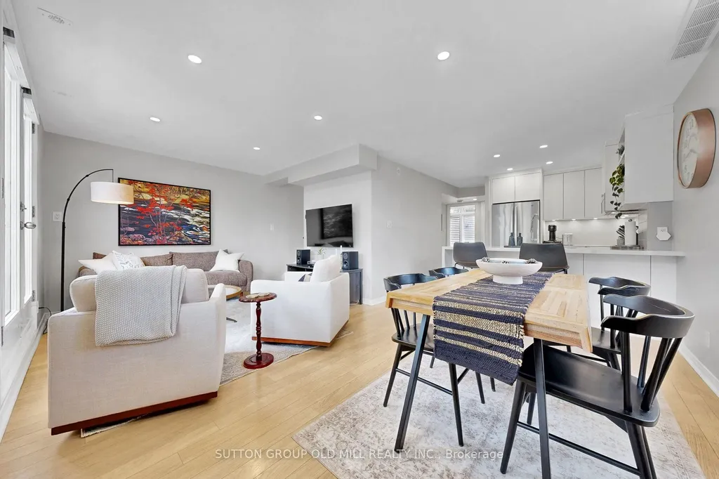 12 Sudbury Street Toronto ON M6J 3W7