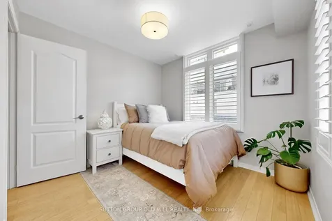 12 Sudbury Street Toronto ON M6J 3W7
