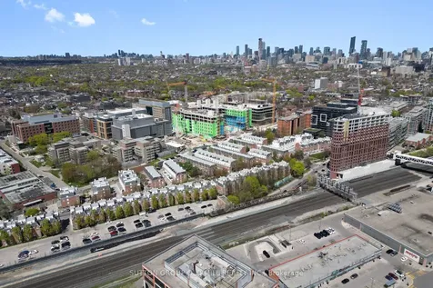 12 Sudbury Street Toronto ON M6J 3W7