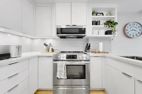 12 Sudbury Street Toronto ON M6J 3W7