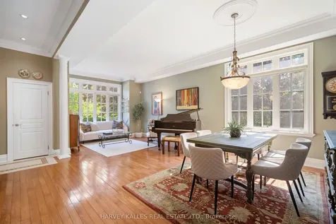 466 Glengarry Avenue Toronto ON M5M 1G1