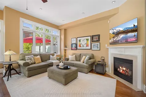 466 Glengarry Avenue Toronto ON M5M 1G1