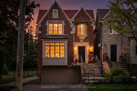 466 Glengarry Avenue Toronto ON M5M 1G1