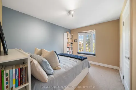 466 Glengarry Avenue Toronto ON M5M 1G1
