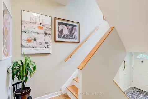 32A Vermont Avenue Toronto ON M6G 1X7