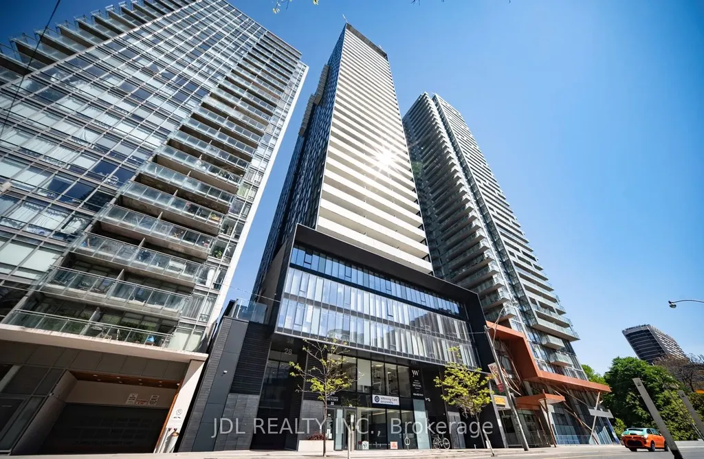 28 Wellesley Street E Toronto ON M4Y 0C4