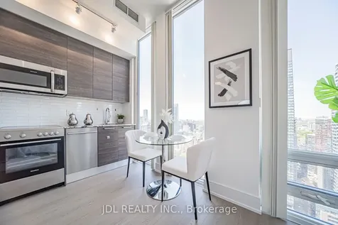 28 Wellesley Street E Toronto ON M4Y 0C4