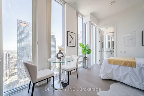 28 Wellesley Street E Toronto ON M4Y 0C4