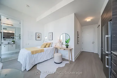 28 Wellesley Street E Toronto ON M4Y 0C4
