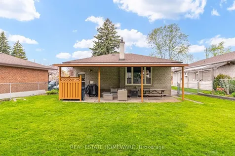 36 Hesketh Court Toronto ON M4A 1M6