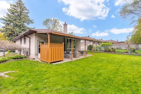 36 Hesketh Court Toronto ON M4A 1M6