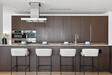 180 University Avenue Toronto ON M5H 0A2
