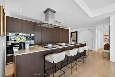 180 University Avenue Toronto ON M5H 0A2