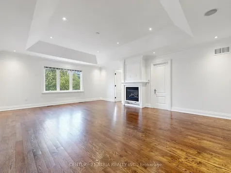 111 Byng Avenue Toronto ON M2N 4K5