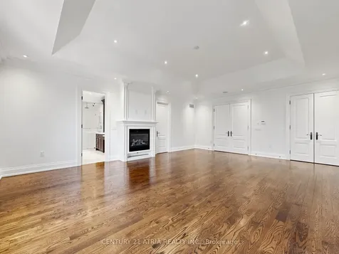 111 Byng Avenue Toronto ON M2N 4K5