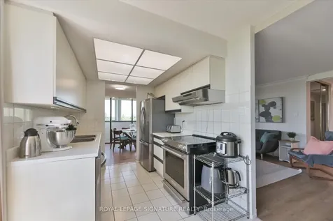 80 Antibes Drive Toronto ON M2R 3N5