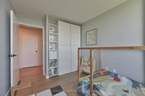 80 Antibes Drive Toronto ON M2R 3N5