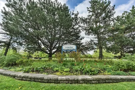 80 Antibes Drive Toronto ON M2R 3N5