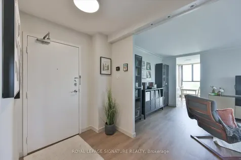 80 Antibes Drive Toronto ON M2R 3N5