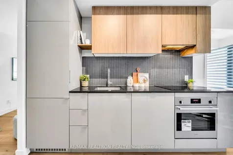 161 Roehampton Avenue Toronto ON M4P 1P9