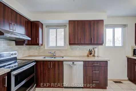 124 Chipwood Crescent Toronto ON M2J 3X7
