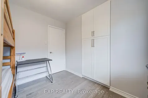 124 Chipwood Crescent Toronto ON M2J 3X7