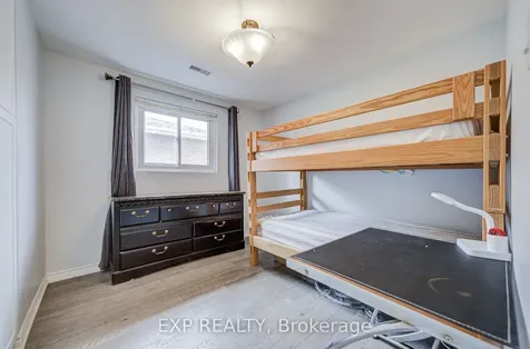 124 Chipwood Crescent Toronto ON M2J 3X7