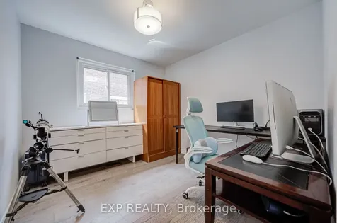 124 Chipwood Crescent Toronto ON M2J 3X7