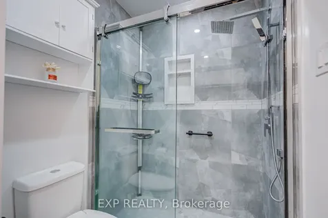 124 Chipwood Crescent Toronto ON M2J 3X7