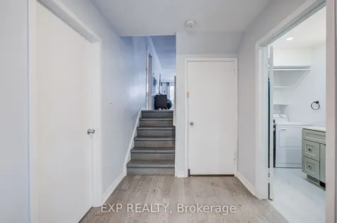124 Chipwood Crescent Toronto ON M2J 3X7