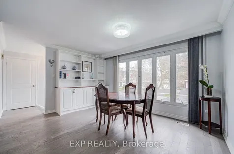 124 Chipwood Crescent Toronto ON M2J 3X7