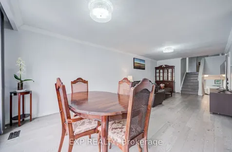 124 Chipwood Crescent Toronto ON M2J 3X7