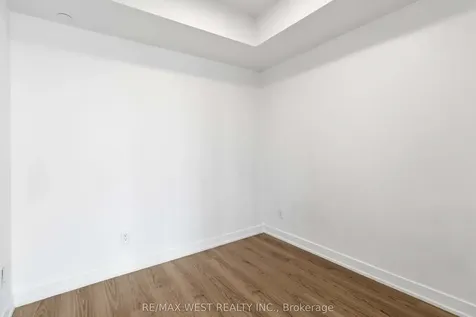 319 Jarvis Street Toronto ON M5B 0C8