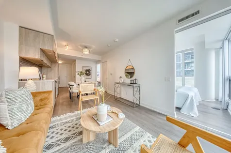 181 Dundas Street E Toronto ON M5A 0N5