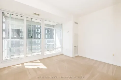 2181 Yonge Street Toronto ON M4S 2B1