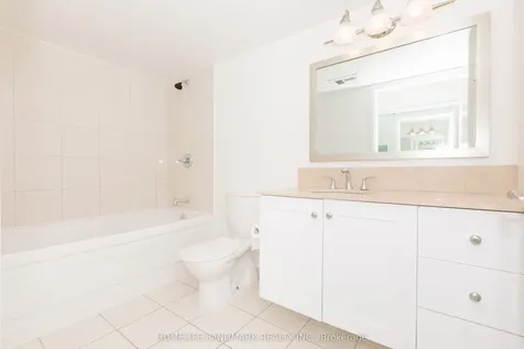 2181 Yonge Street Toronto ON M4S 2B1