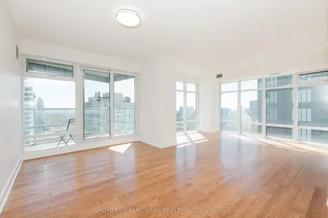 2181 Yonge Street Toronto ON M4S 2B1