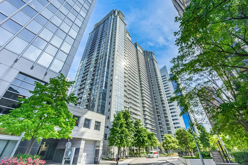4968 Yonge Street Toronto ON M2N 7G9