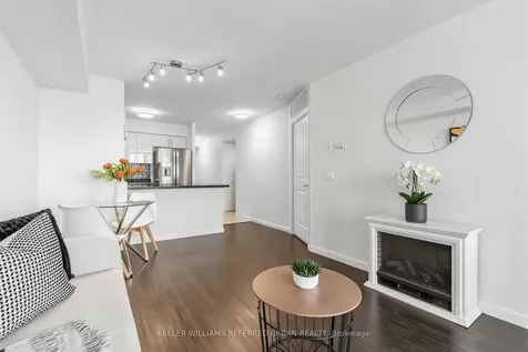 4968 Yonge Street Toronto ON M2N 7G9