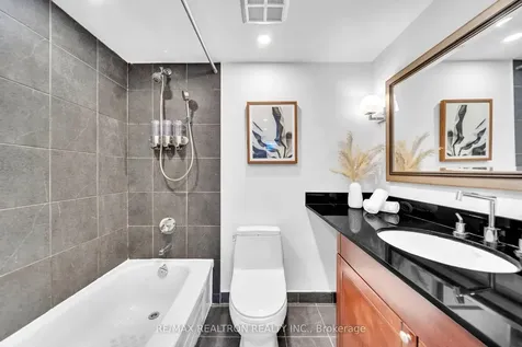 19 Dundonald Street Toronto ON M4Y 1K3