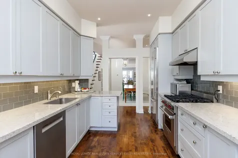 184 Bedford Road Toronto ON M5R 2K9