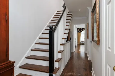 184 Bedford Road Toronto ON M5R 2K9