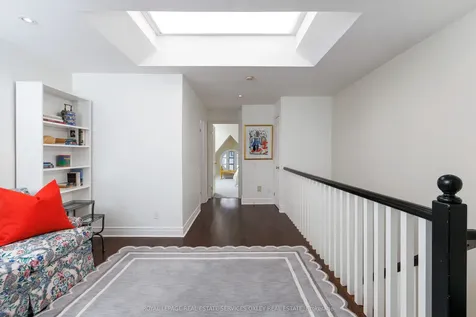 184 Bedford Road Toronto ON M5R 2K9