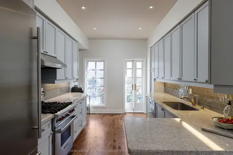 184 Bedford Road Toronto ON M5R 2K9