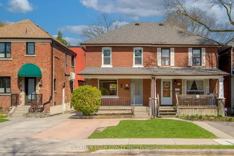 127 Rumsey Road Toronto ON M4G 1P3